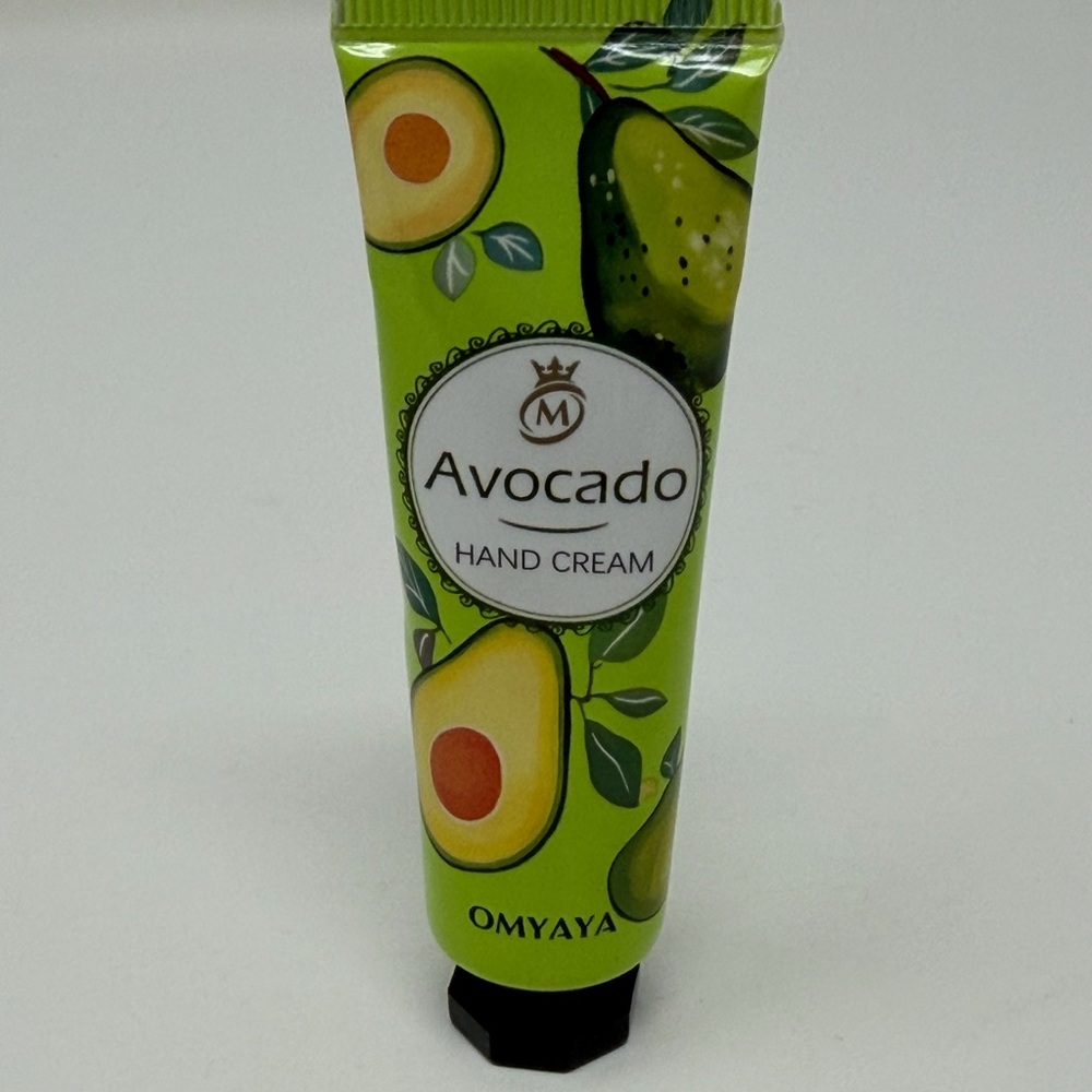 OMYAYA Avocado Hand Cream 20g Moisturizing Nourishing Softening Unisex